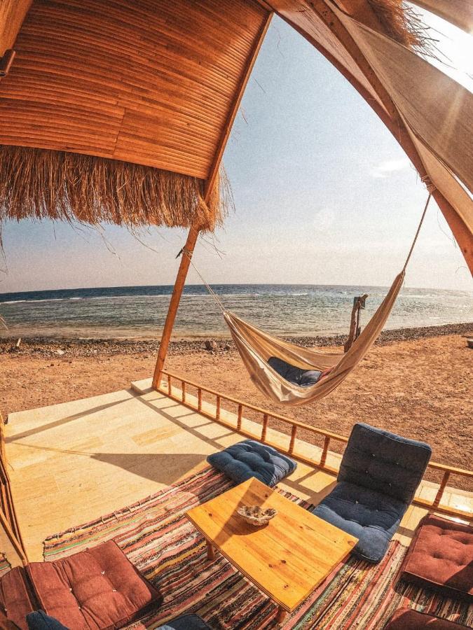 Вилла Aladdin Camp Нувейба Экстерьер фото